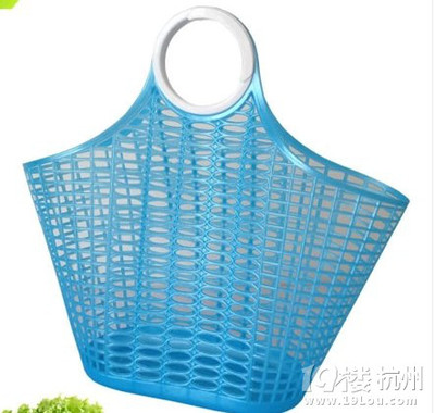 一只菜篮里的绿色革命 告别塑料袋，寻找购物新美学